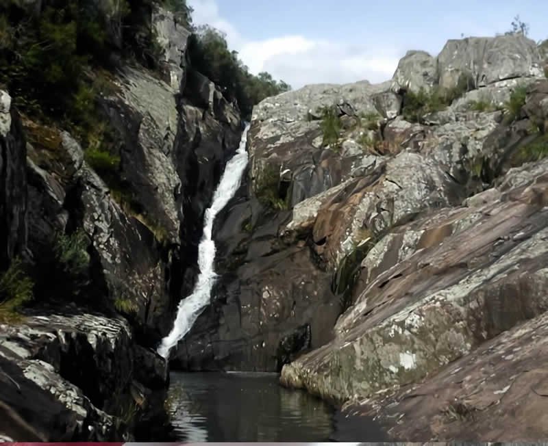 Salto del penitente en Villa serrana